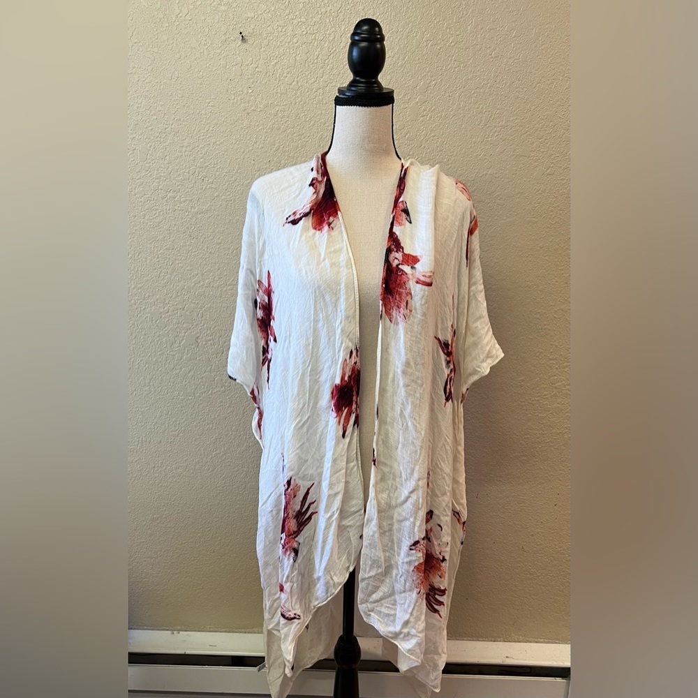 Floral pattern kimono/ coverup
